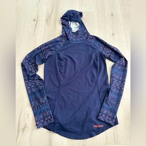 Marmot women’s size small hooded shirt
